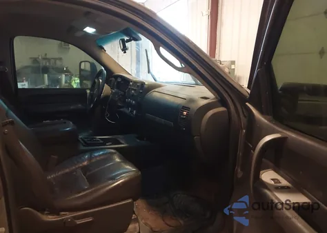 2009 Chevrolet Silverado 2500Hd Lt from USA, damaged, VIN 1GCHK53669F151302